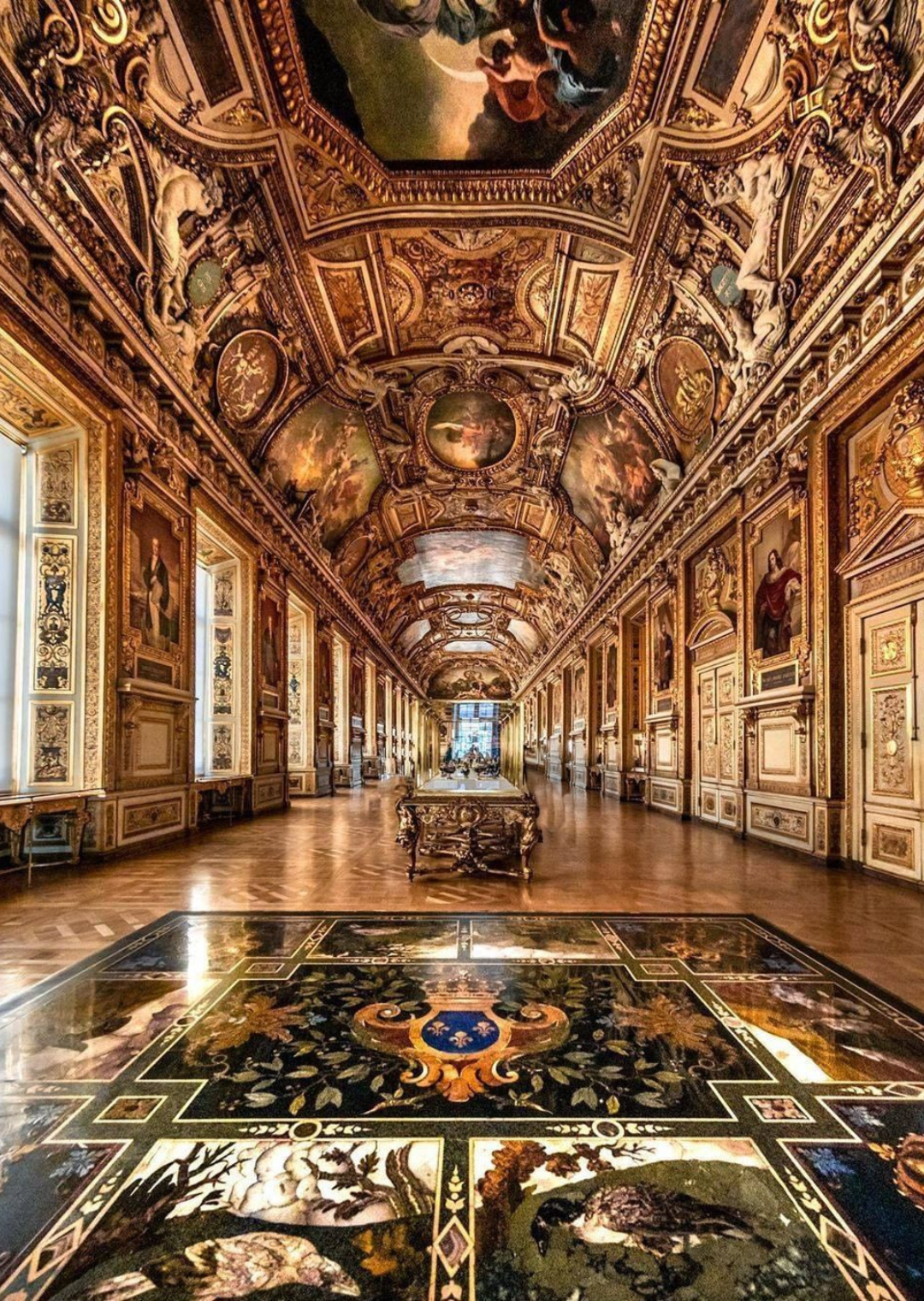 Louvre Semi Private Tour (Up to 6 people)